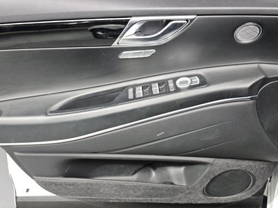2020 Genesis GV80 — миниатюра 14
