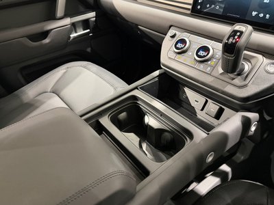 2023 LAND Rover DEFENDER 缩略图 32