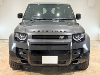 LAND ROVER DEFENDER - 4