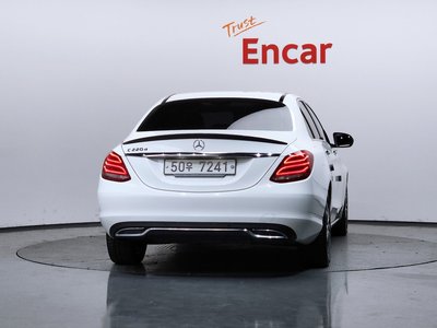 MERCEDES-BENZ C-CLASS - 4