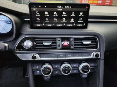 صورة 8 لـ 2020 Genesis THE NEW G70