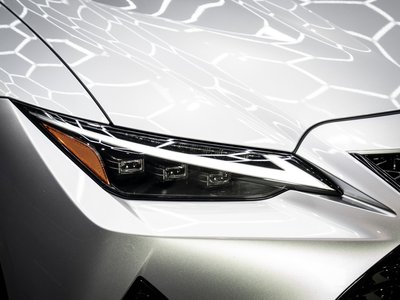 صورة مصغرة 52 لـ 2023 Lexus IS