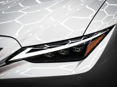 صورة مصغرة 54 لـ 2023 Lexus IS