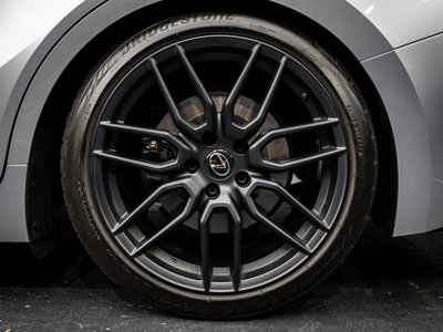 صورة مصغرة 19 لـ 2023 Lexus IS