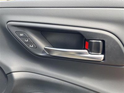 2022 Toyota CROWN CROSSOVER — фото 18