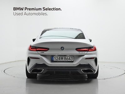 2021 BMW 8 SERIES — фото 3