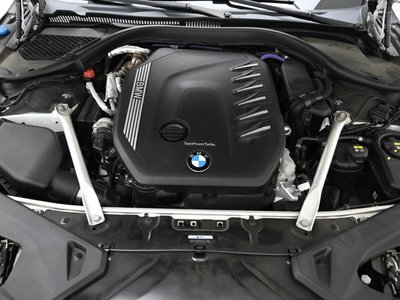 2021 BMW 8 SERIES — фото 7