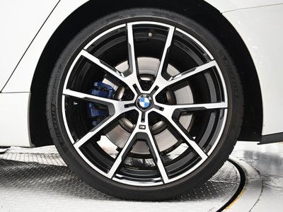 2021 BMW 8 SERIES — фото 6