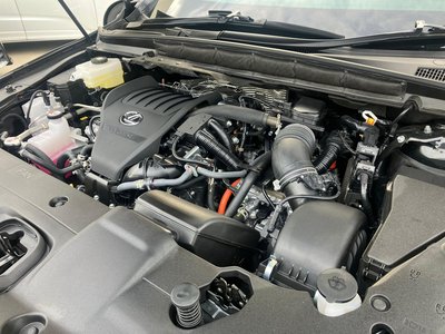 LEXUS RX - 8