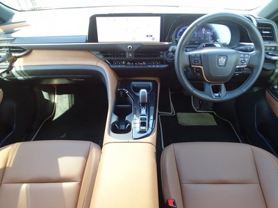 TOYOTA CROWN SPORT - 4