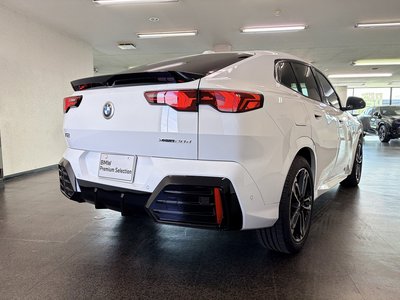 2025 BMW X2 photo 2