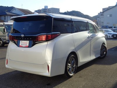 TOYOTA ALPHARD - 5
