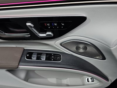 2022 Mercedes-BENZ EQS — миниатюра 32