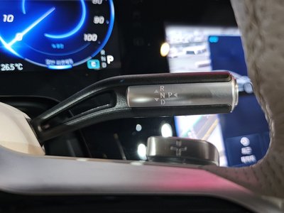 2022 Mercedes-BENZ EQS — миниатюра 12