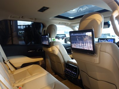 صورة مصغرة 71 لـ 2024 Toyota LAND CRUISER 300