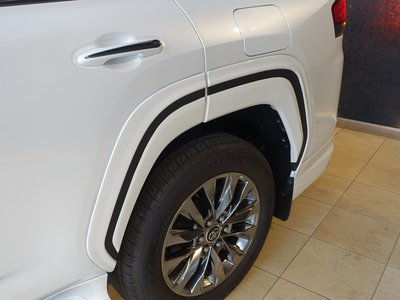 صورة مصغرة 34 لـ 2024 Toyota LAND CRUISER 300