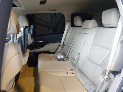صورة مصغرة 67 لـ 2024 Toyota LAND CRUISER 300