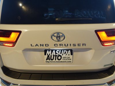 صورة مصغرة 24 لـ 2024 Toyota LAND CRUISER 300