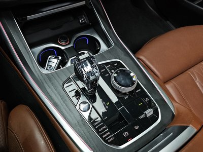 BMW X7 - 9