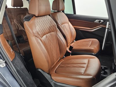2019 BMW X7 — миниатюра 12