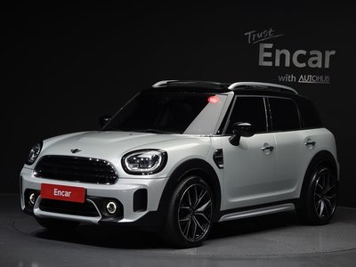 2022 MINI COOPER COUNTRYMAN photo 1