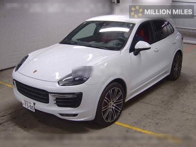 PORSCHE CAYENNE - 4