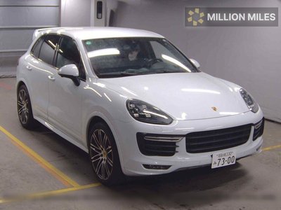 PORSCHE CAYENNE - 1