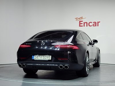 صورة 3 لـ 2021 Mercedes-BENZ GT AMG