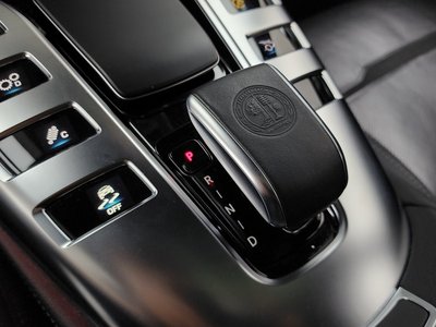 صورة 9 لـ 2021 Mercedes-BENZ GT AMG