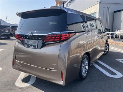 TOYOTA ALPHARD - 3
