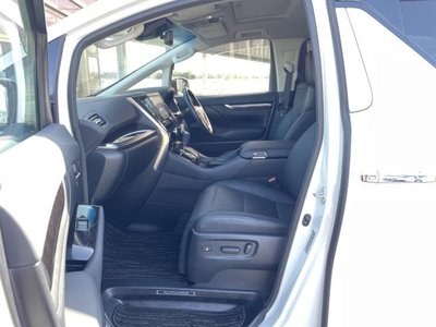 TOYOTA ALPHARD - 7