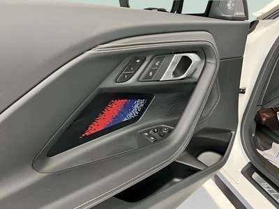 2025 BMW M2 — миниатюра 13