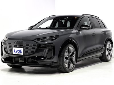 AUDI Q6 E-TRON - 1