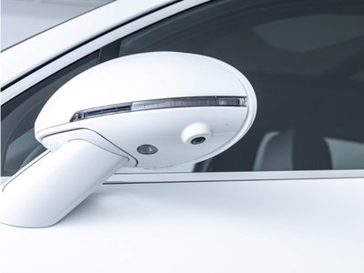 PORSCHE MACAN - 10