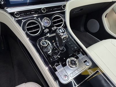 2020 Bentley CONTINENTAL 缩略图 26