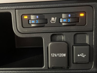 TOYOTA LAND CRUISER PRADO - 7