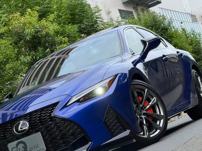 2022 Lexus IS — миниатюра 33