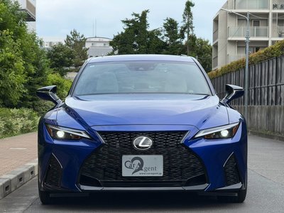 2022 Lexus IS — миниатюра 52