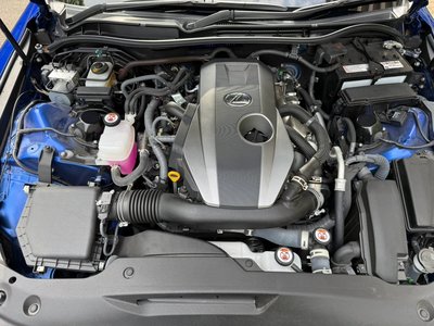 2022 Lexus IS — миниатюра 50