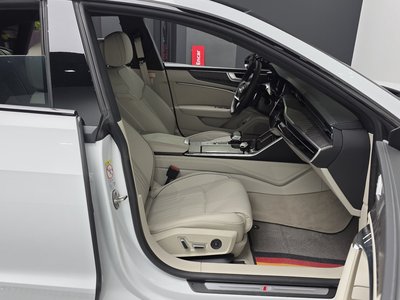 صورة مصغرة 11 لـ 2025 AUDI A7