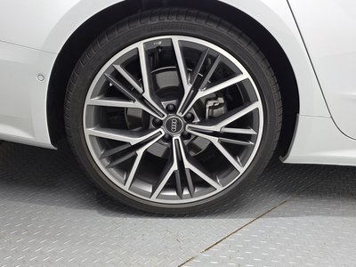 2025 AUDI A7 photo 6