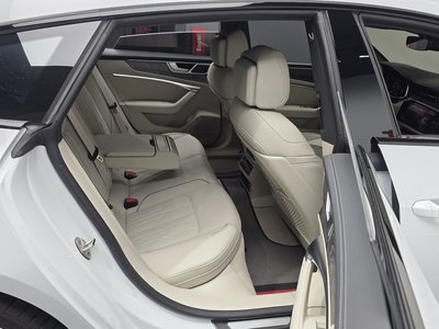 صورة مصغرة 12 لـ 2025 AUDI A7