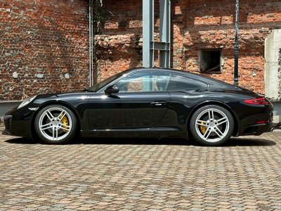 PORSCHE 911 - 9