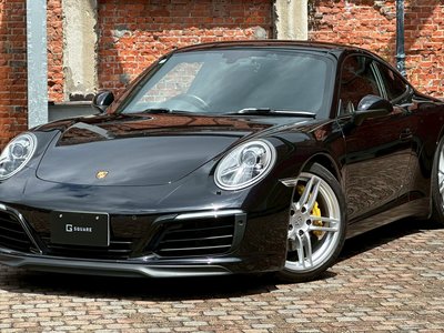 PORSCHE 911 - 6
