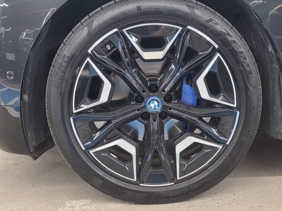 2022 BMW IX photo 6