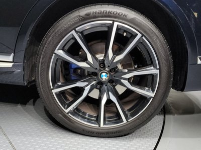 BMW X7 - 8