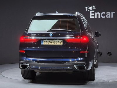 BMW X7 - 4