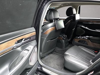 2020 Genesis G90 — миниатюра 12