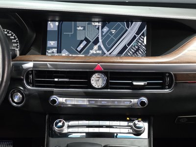 2020 Genesis G90 — миниатюра 14