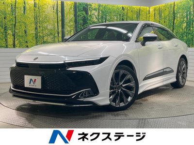 2023 Toyota CROWN CROSSOVER photo 1